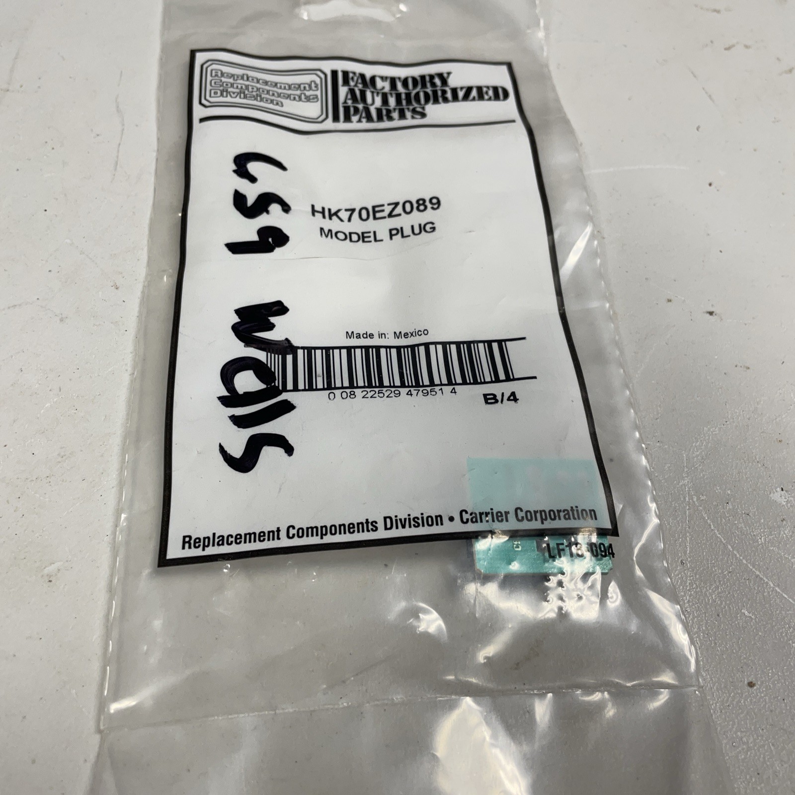 Carrier Circuit Board Model Plug HK70EZ089