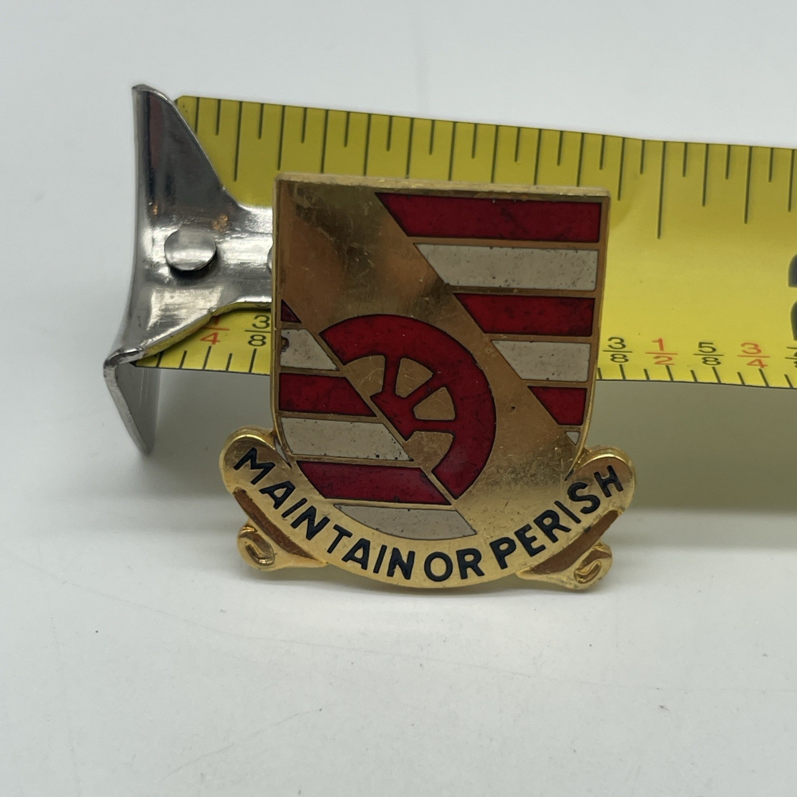 U.S. Military 81st Maintenance Battalion Crest Pin DUI DI MAINTAIN OR PERISH
