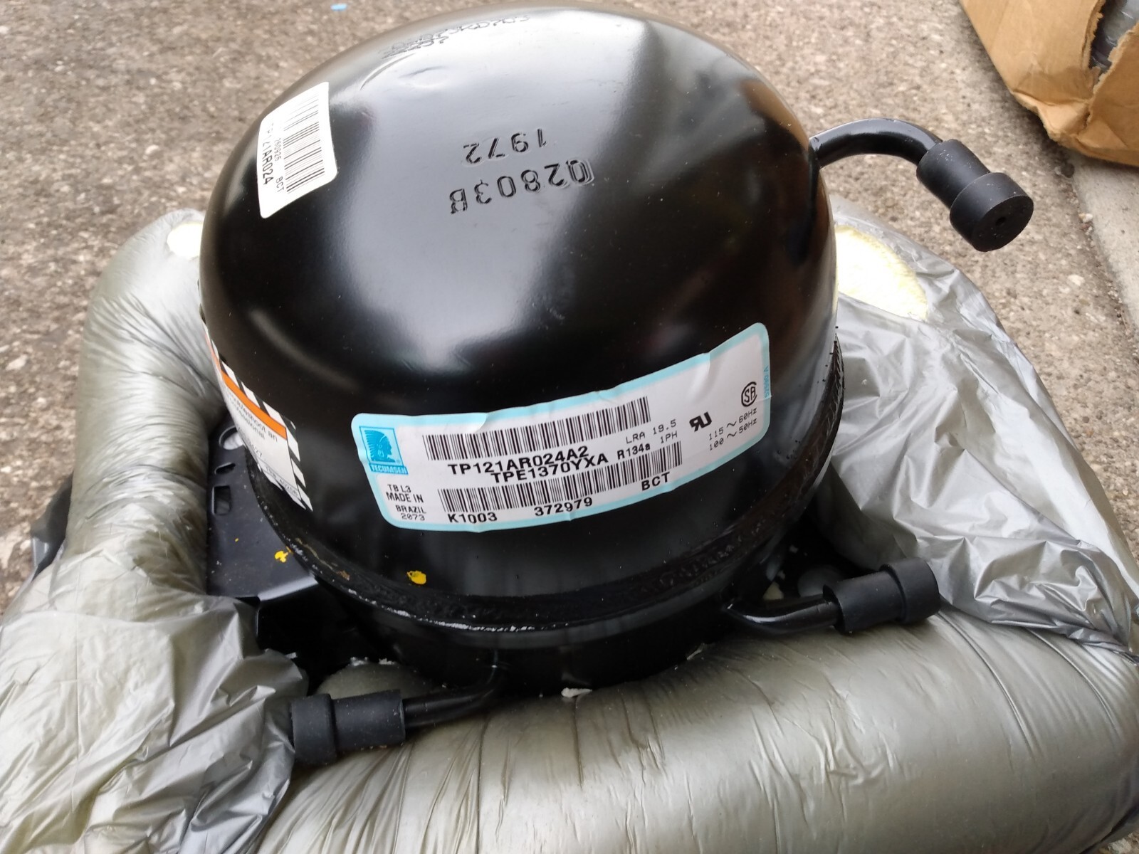 Tecumseh refrigeration compressor- NEW - Open box  TP121AR024 A2