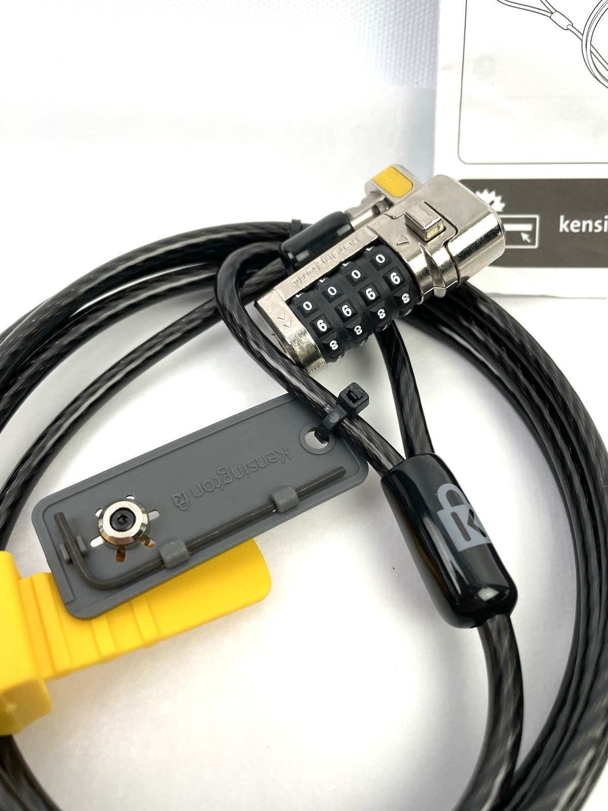 Kensington ClickSafe Universal Combination Laptop Lock Master Coded K68106WW
