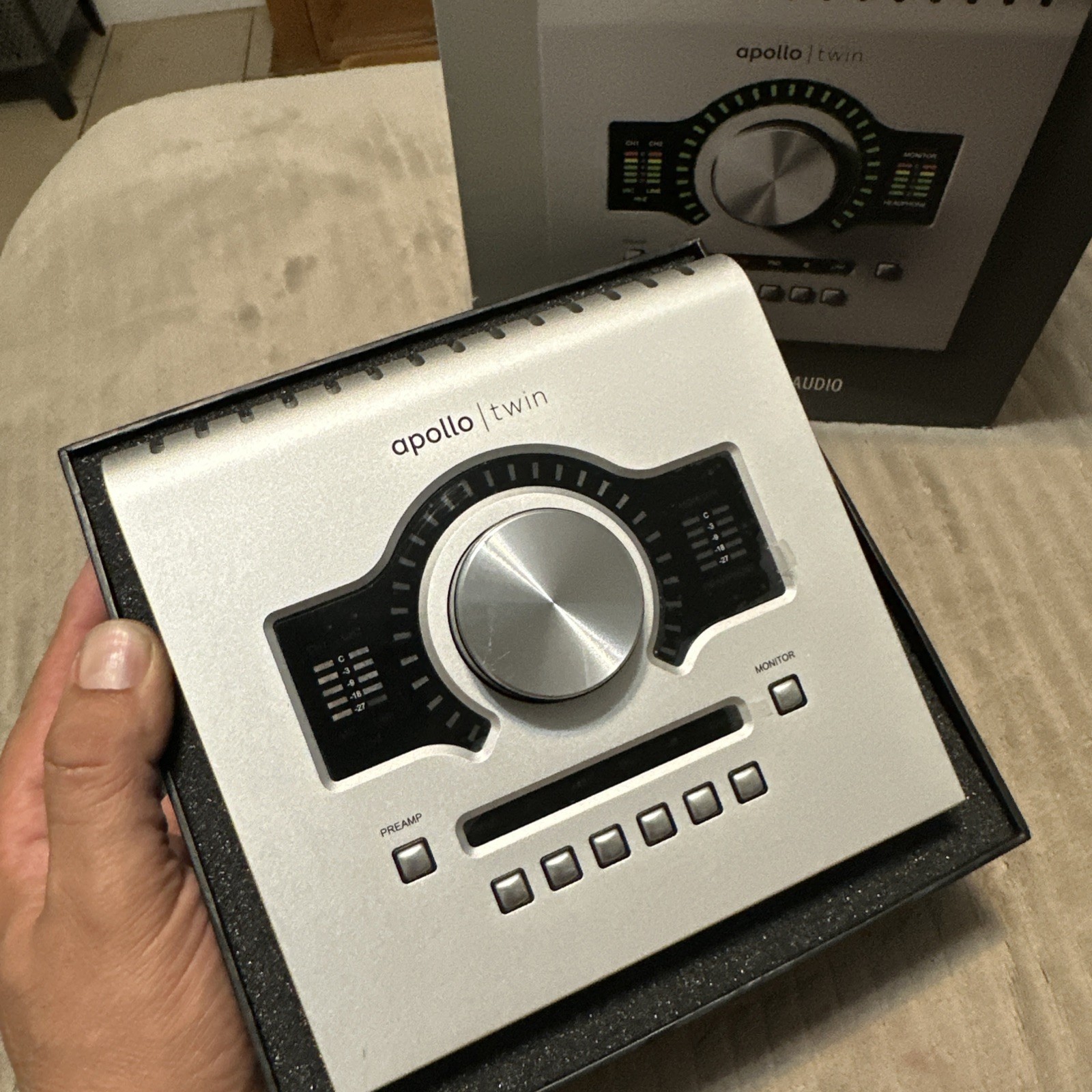Universal Audio Apollo Twin DUO USB 3 Audio Interface UAD-2 Core Studio Tested