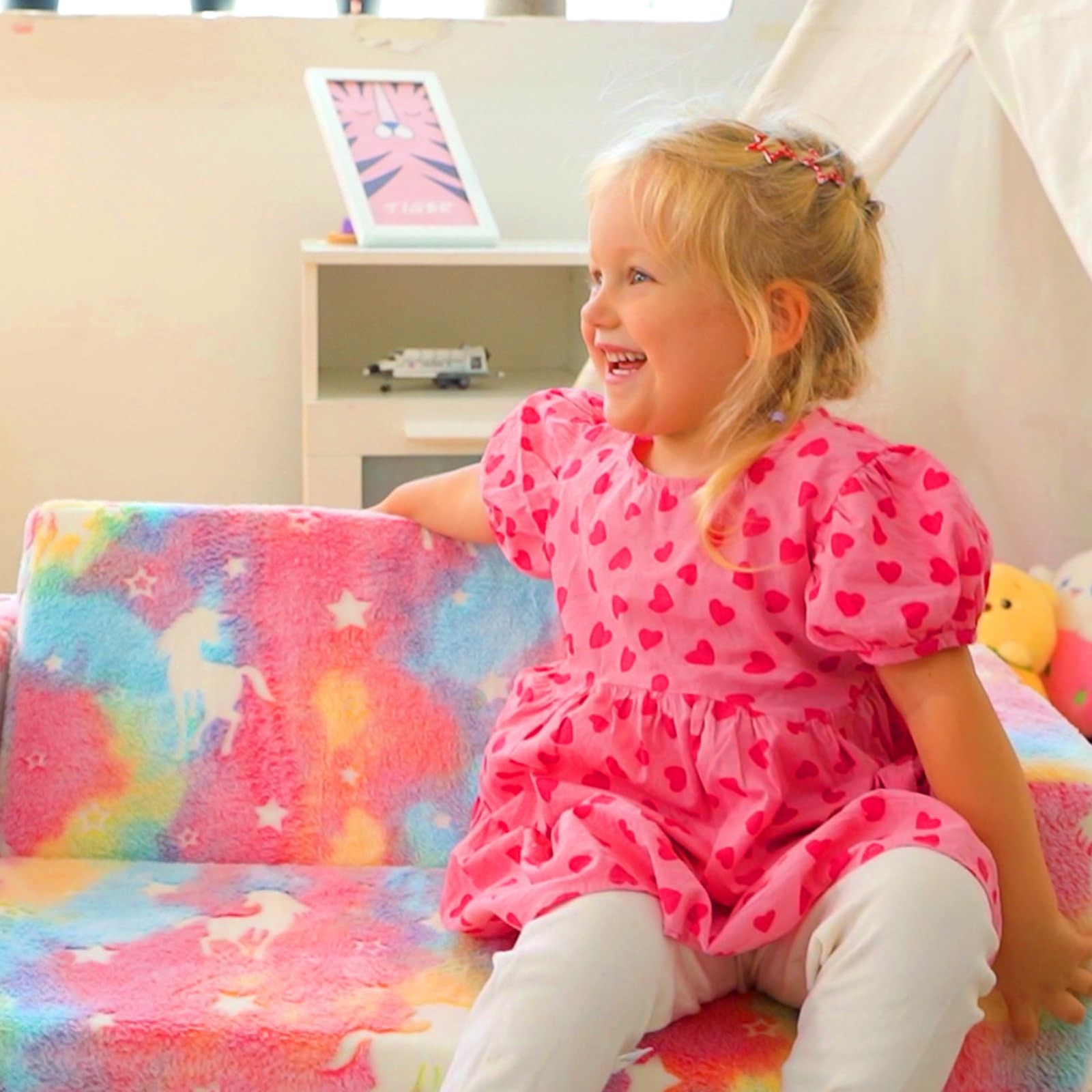 Fold Out Couch, Extra Wide Comfy 2-in-1 Cuddly Sherpa Sofa for , with Removab...