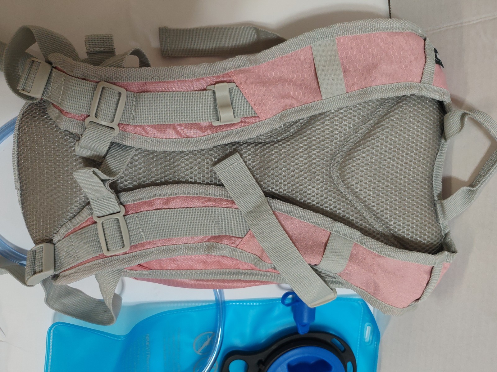 Hydration Backpack with 2L Hydration Bladder Water Backpack for Hiking Hydration