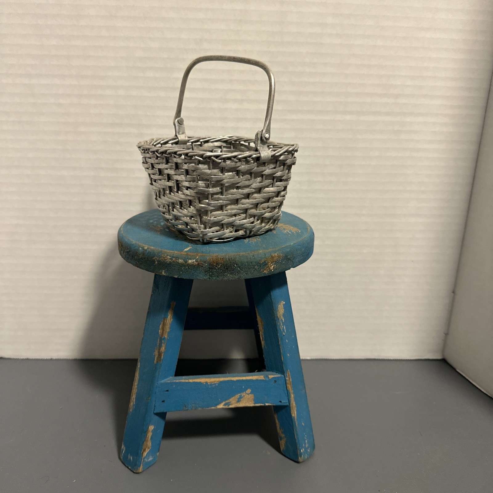 Woven Aluminum, VTG Avon MCM 4x5 Basket