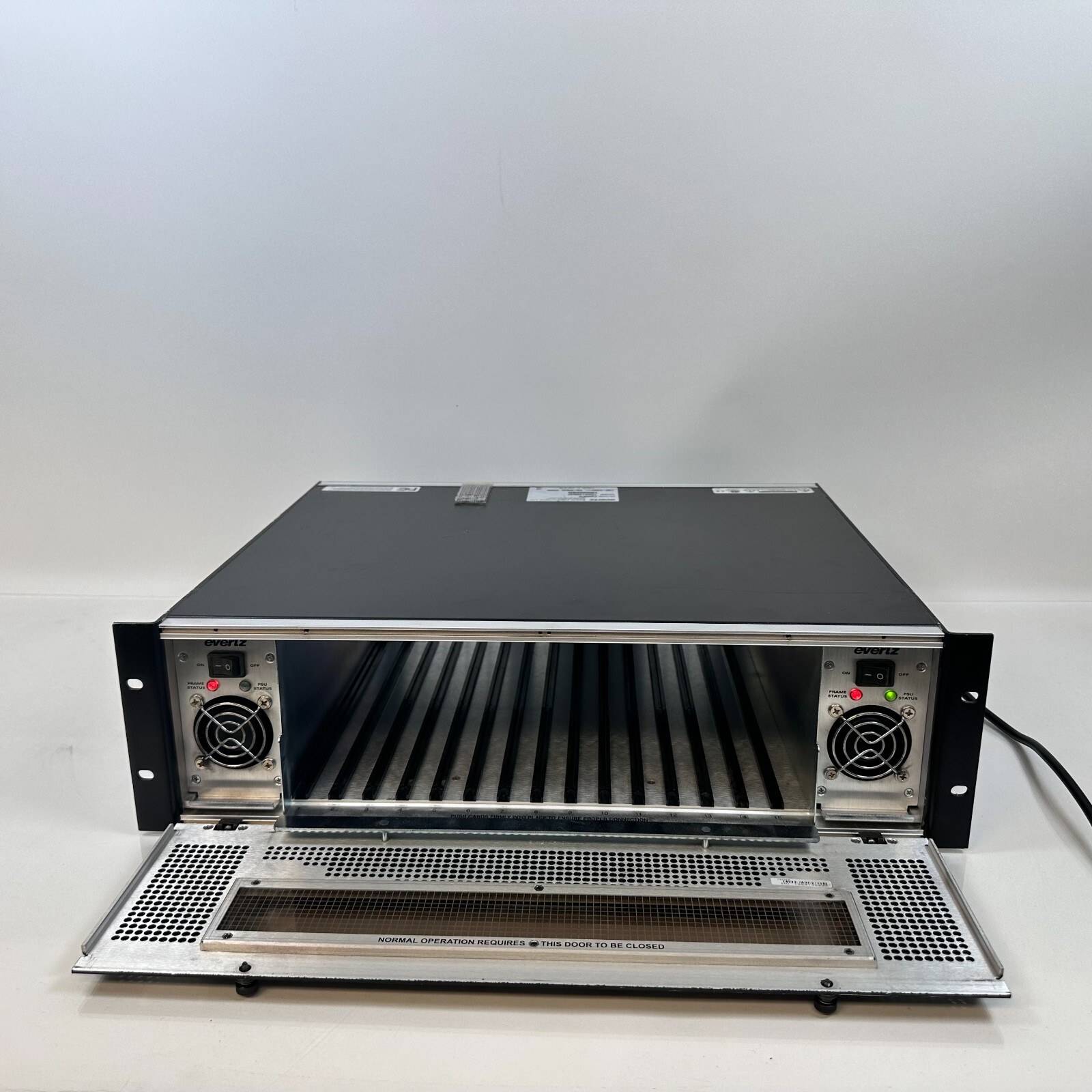 EVERTZ 7800FR Multiframe Controller 450W 100-240v