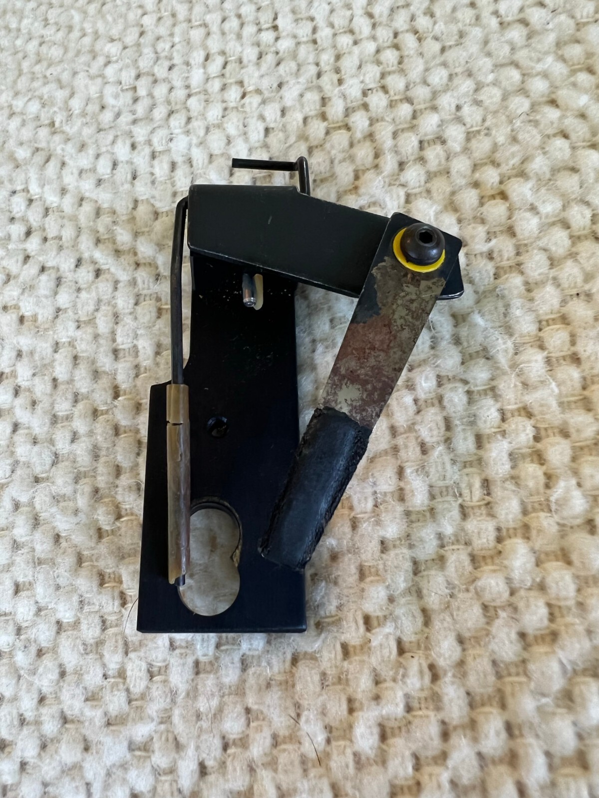 Archery Flipper Rest