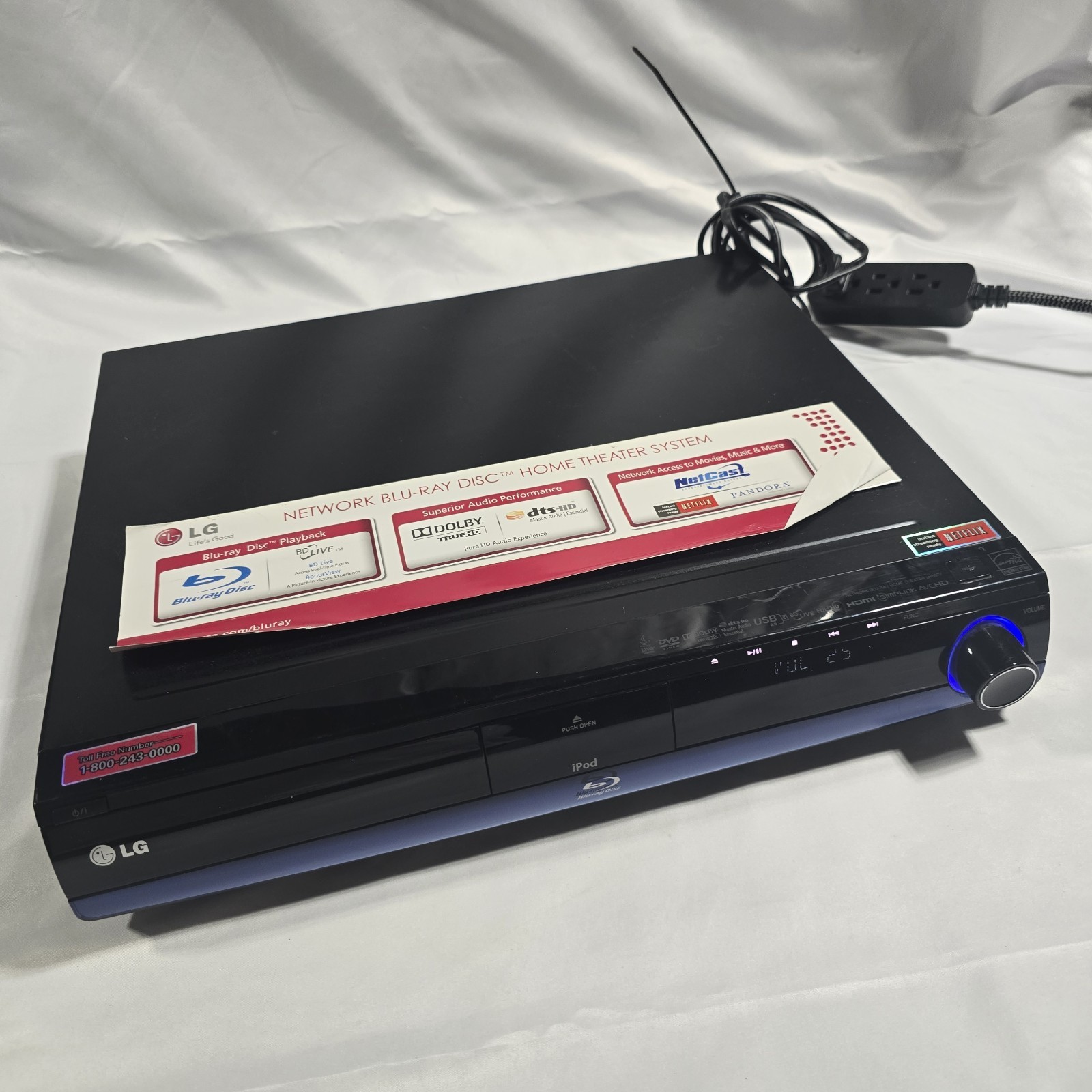 LG LHB977 3D Blu Ray, YouTube, Netflix - Home Theater Receiver 700w DVD Apple