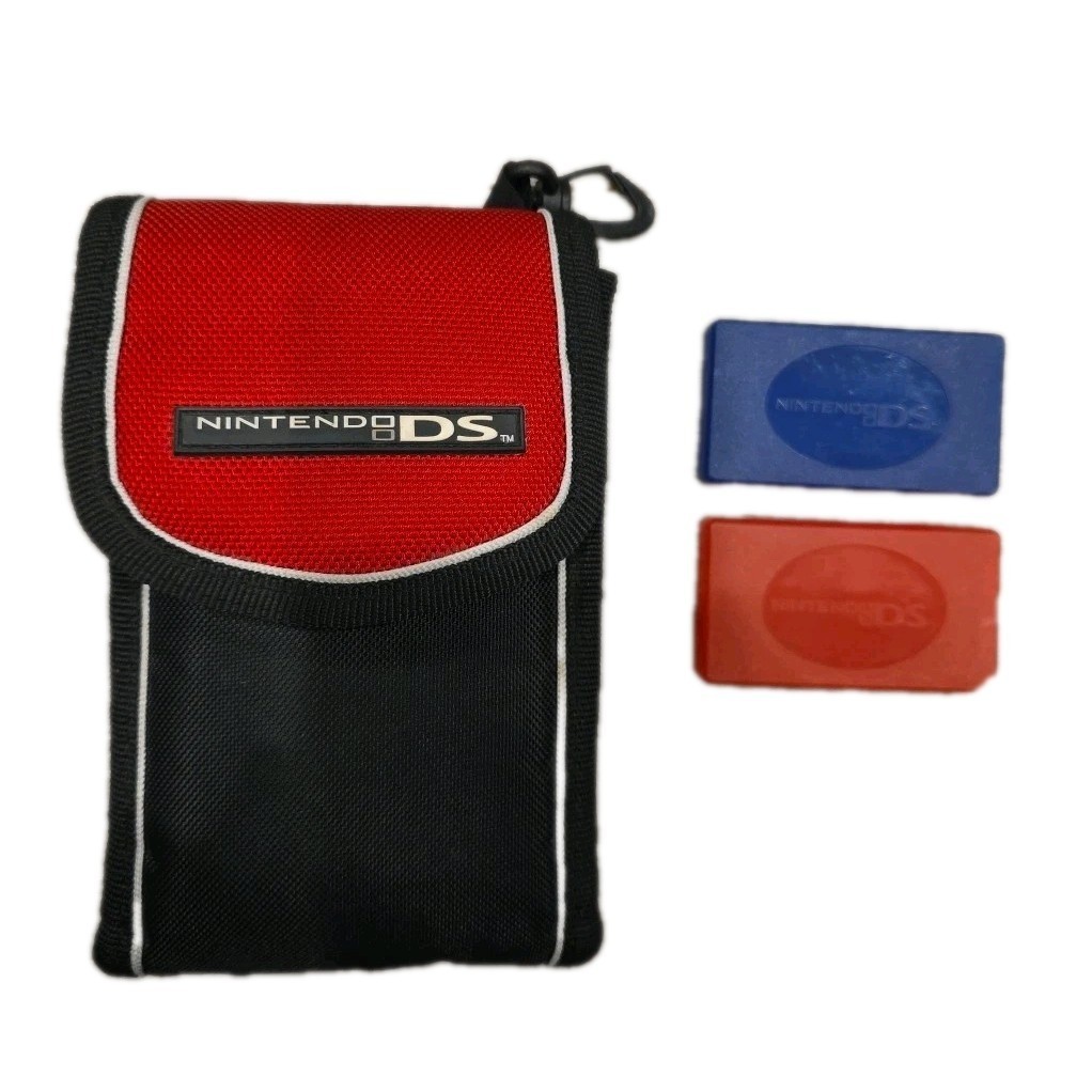 Nintendo DS Switch N Carry Case Wallet Style Black & Red Padded W/2 Game Cases