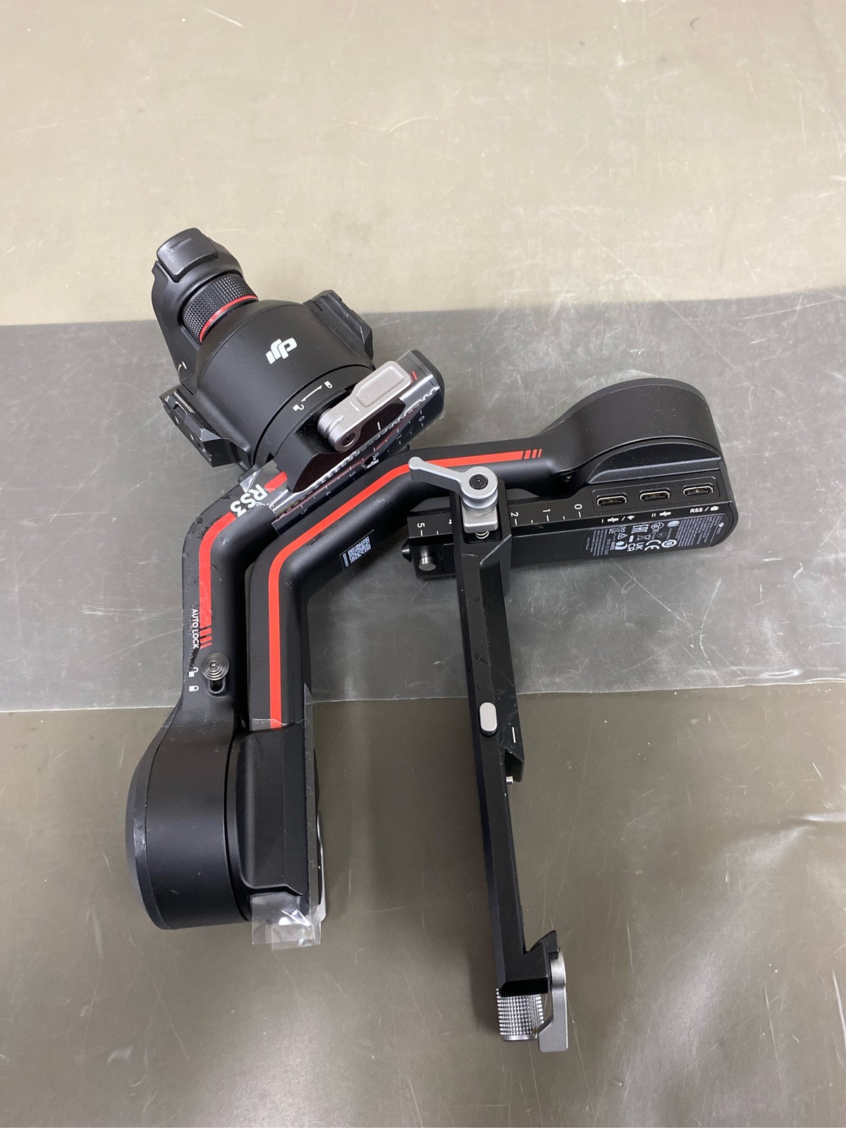 DJI RS 3 Combo, 3-Axis Gimbal Stabilizer