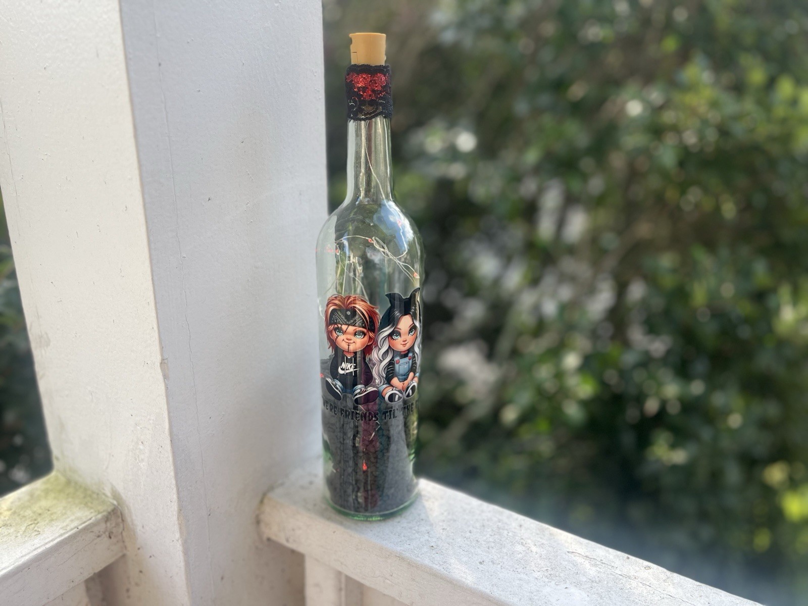 Lighted Wine Bottle Decor Chucky and Tiffany Halloween 2025