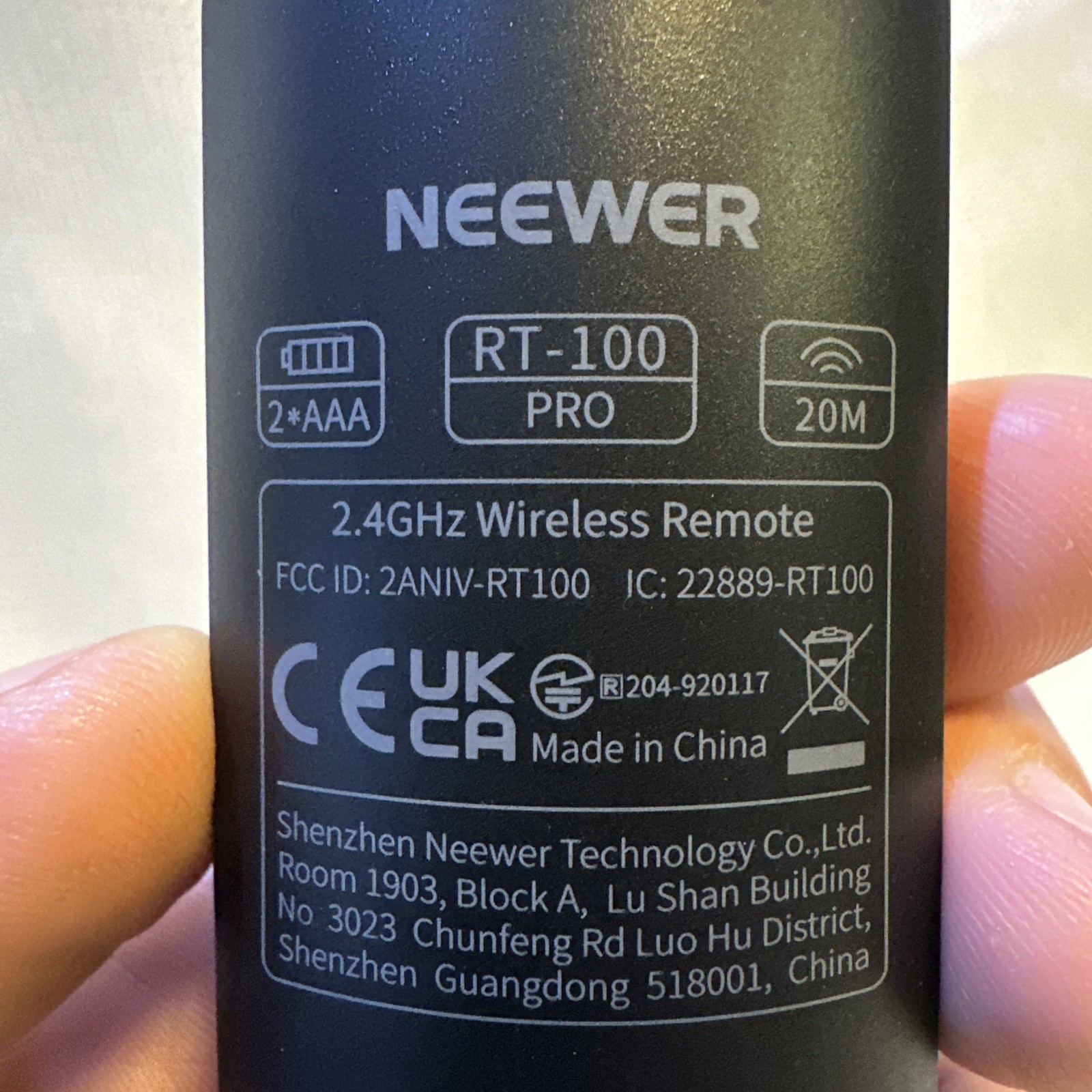NEEWER Remote Control Bluetooth RT100 Pro Teleprompter App for iOS Android T
