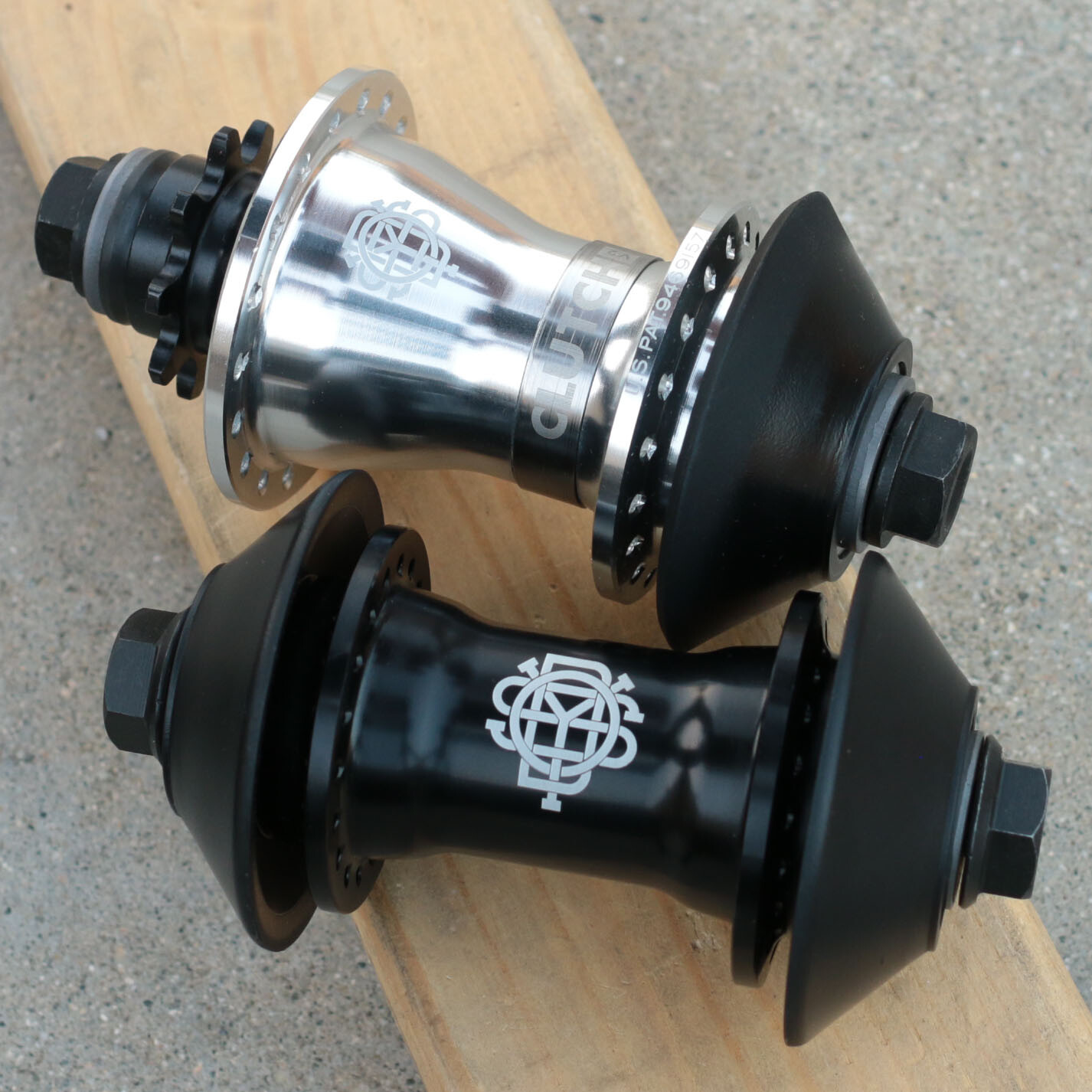 ODYSSEY BMX VANDERO FRONT or CLUTCH v2 FREECOASTER HUB BLACK POLISHED 9T