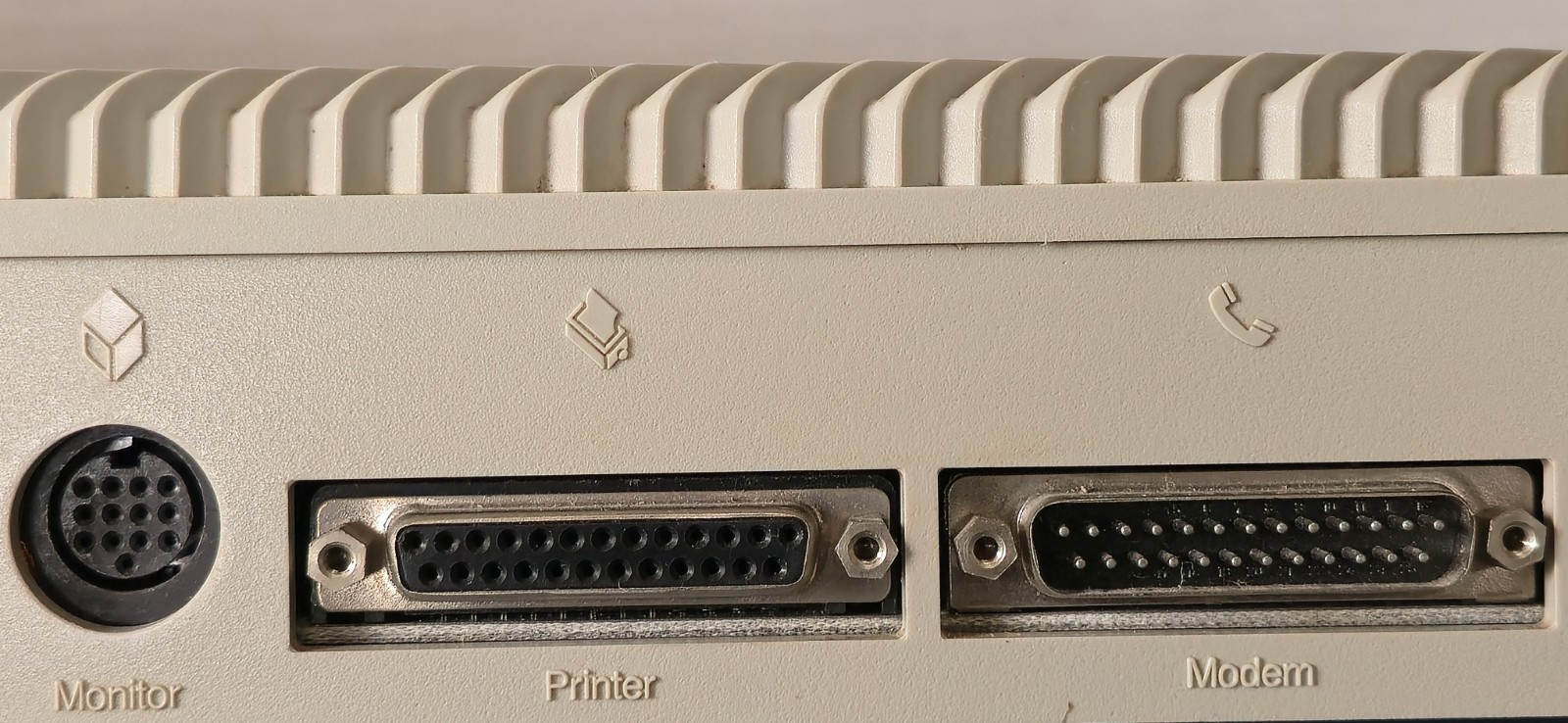 Vintage Atari 520ST Computer (1985) – Untested – For Repair or Parts Only