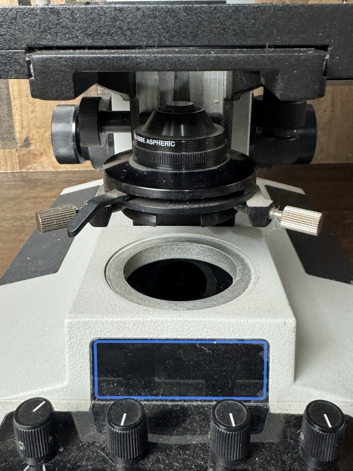 Leica Microstar IV Model 410 10/40/100 Objectives