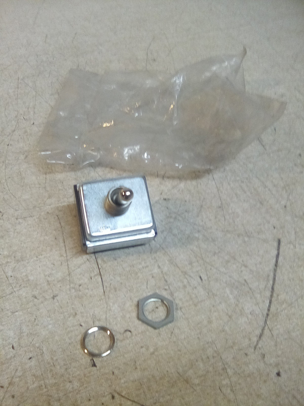 Eaton Cutler-Hammer 8829 Toggle Switch 10/15A 250/125VAC 3/4HP
