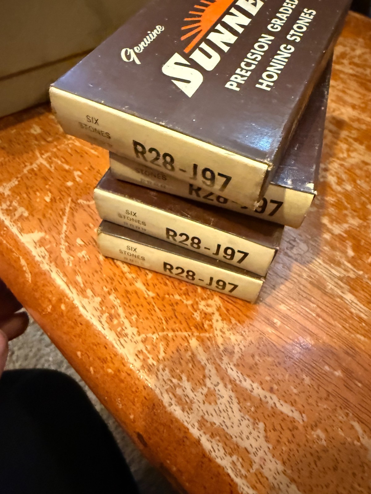 NEW RARE Pack of 6 Vintage SUNNEN Hone Honing Stones # R28-J97 R28J97