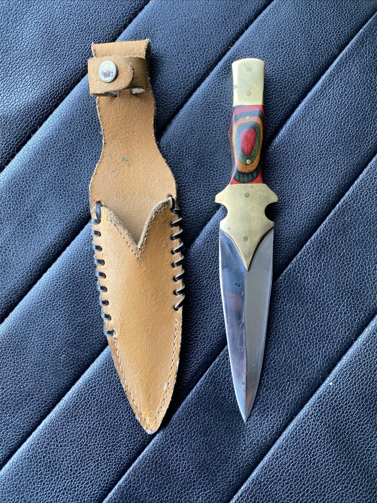 Dagger    Pakistan.   Double Edged Dagger