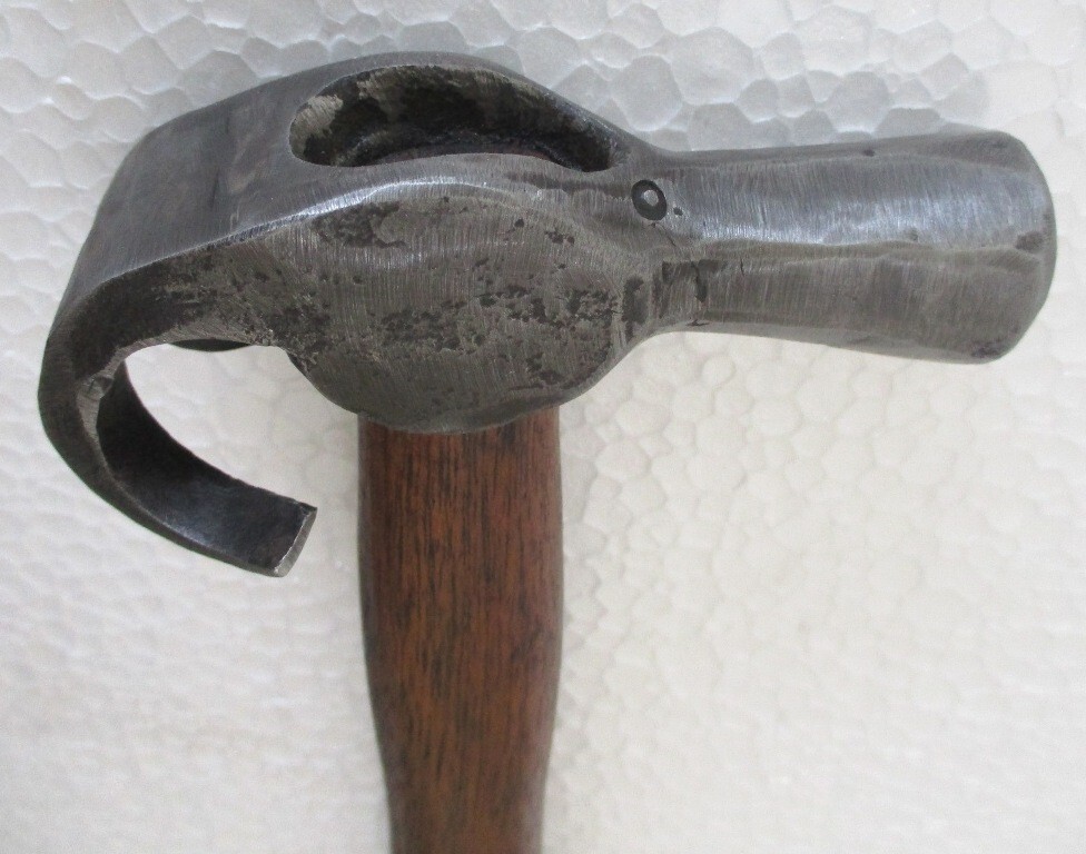 ANTIQUE CLAW HAMMER TOOL  ANIMAL FACE CURVED HORNS FIGURAL .