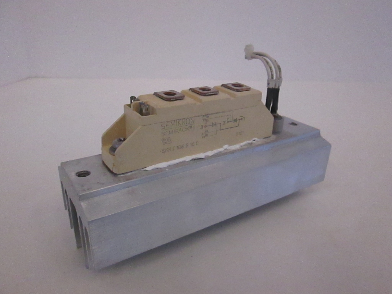 Semikron, SKKT 106 B 16 E, Power Supply Module, Used