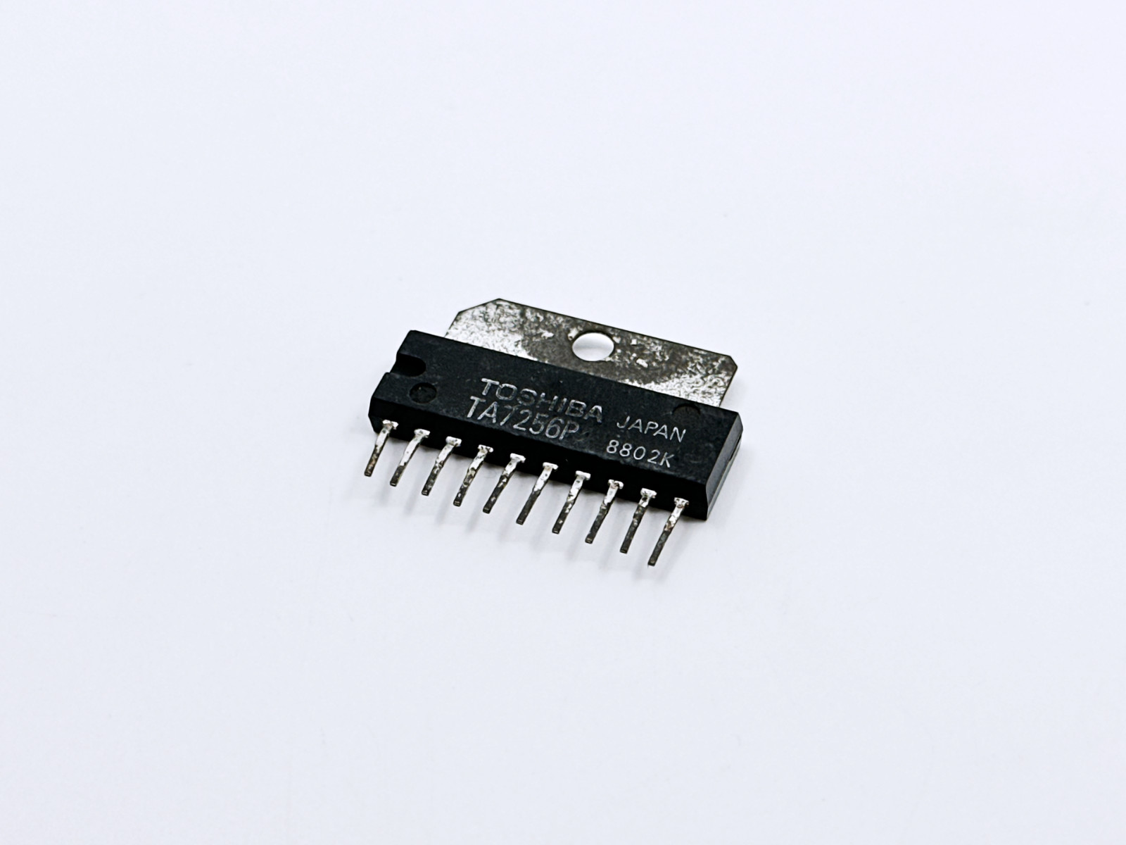 3PCS TA7256P Toshiba Dual High Power Operational Amplifier +-18V 1A 12.5W SIP-10