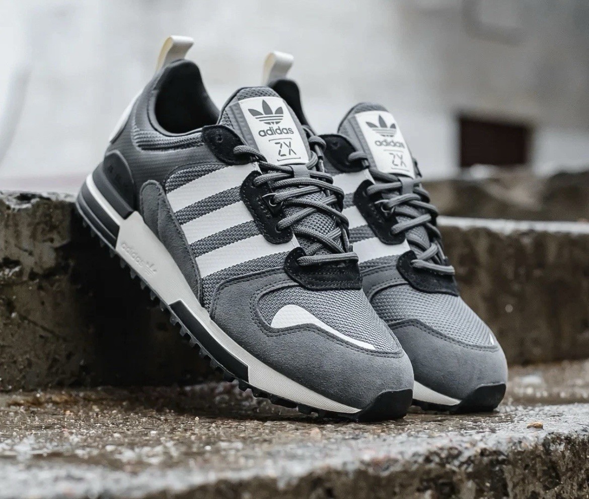 Adidas Original ZX 700 HD Men’s Running Shoe Athletic Sneaker Gray Footwear NEW