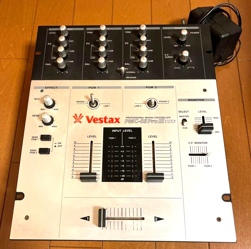 Vestax PMC-05ProIII VCA 2 Channel DJ Mixer Scratch Tested Working