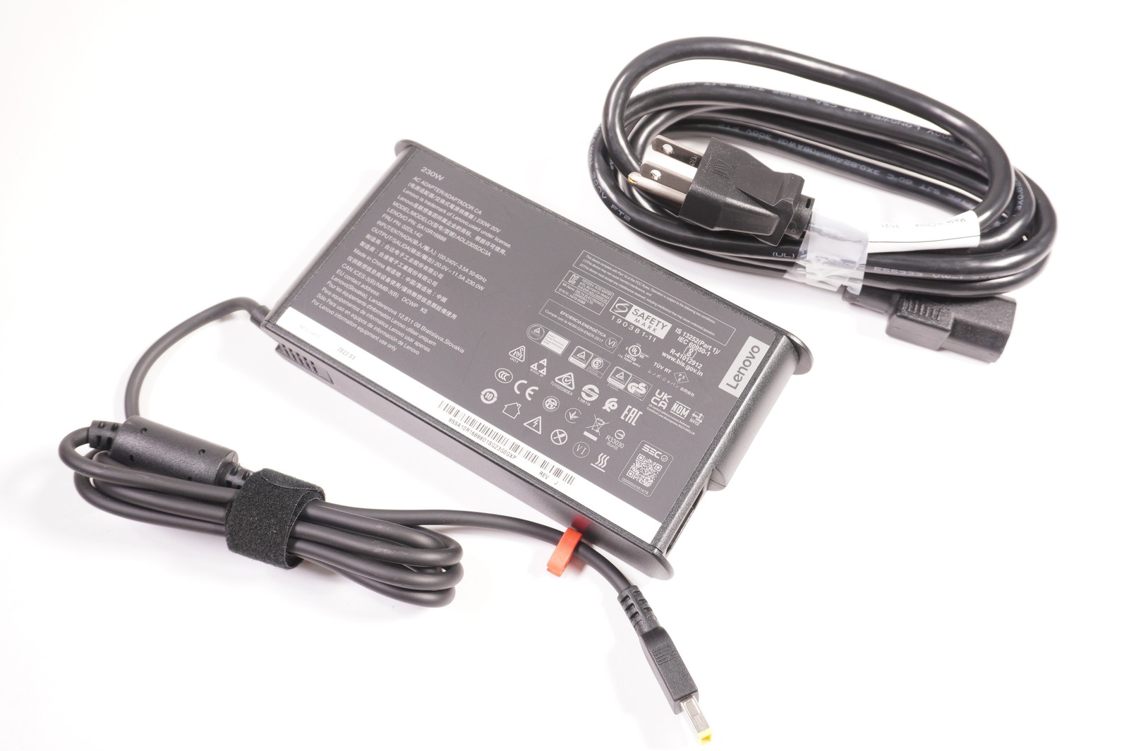 02DL142 Lenovo 230W20V 11.5A Ac Adapter 82RY000KUS Legion 5 Pro 16ARH7