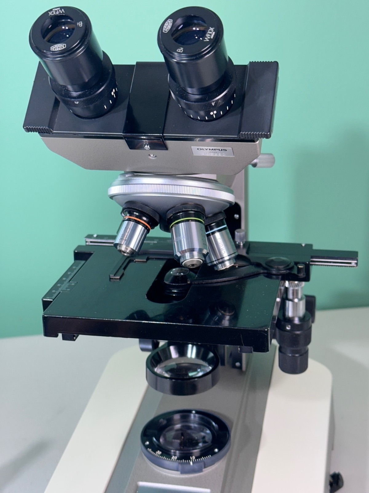 Olympus BHC Research Microscope 4x 10x 40x 100x Oil - Excellent Condition