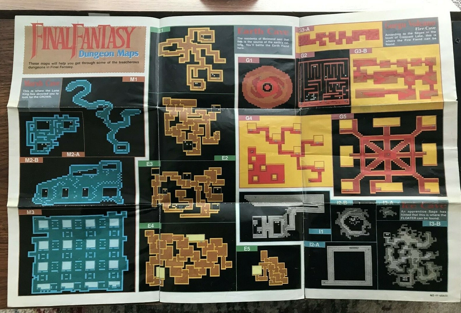 Final Fantasy Dungeon Maps Strategies Foldable Poster NES Nintendo Manual Only
