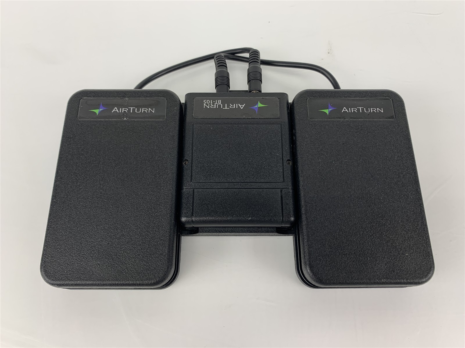 AirTurn BT-105 Wireless Bluetooth Page Turner with ATFS-2 Foot Switch Pedals