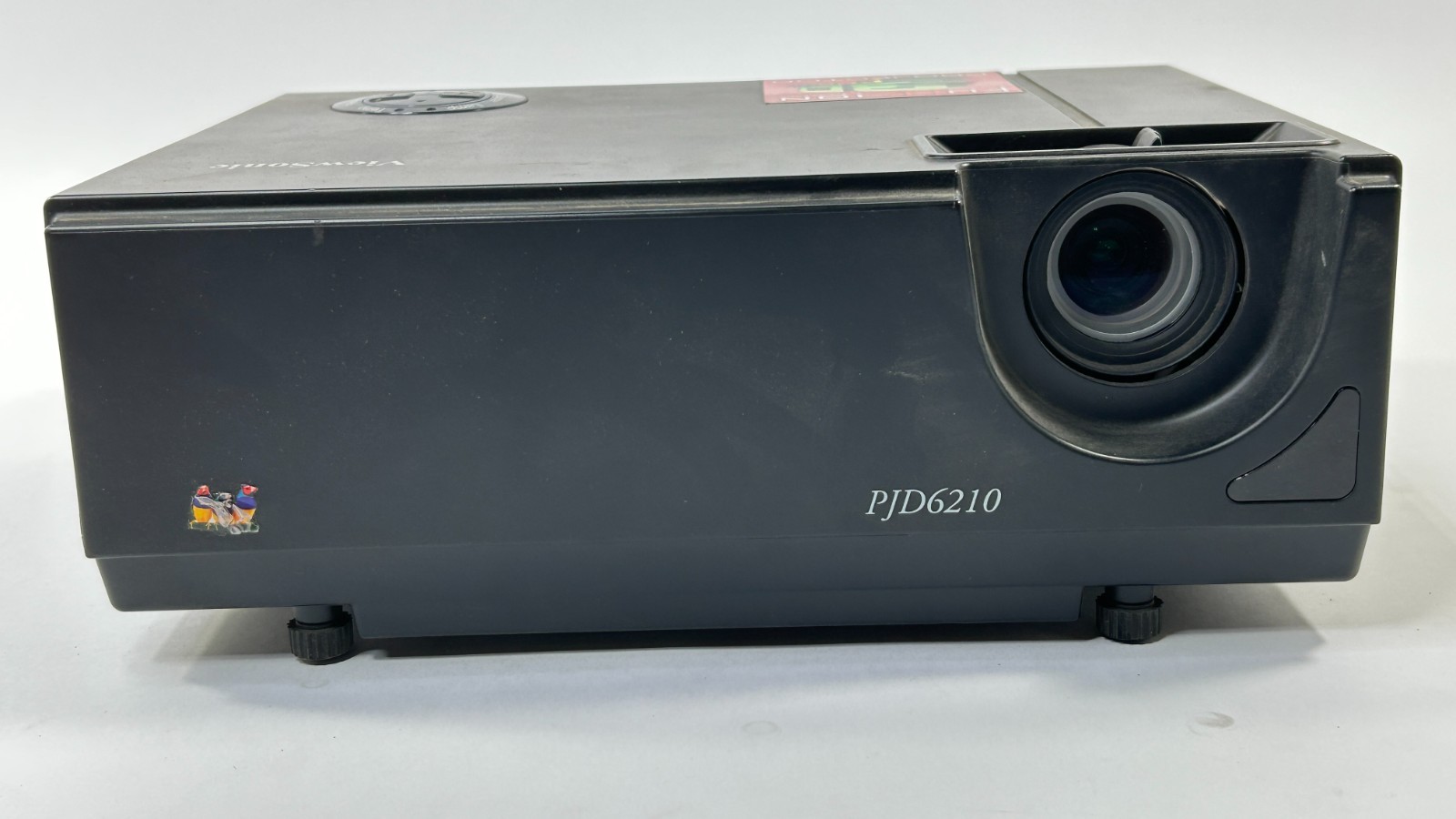 Viewsonic PJD6210 Projector (No Cables) (Lamp Contains Mercury)