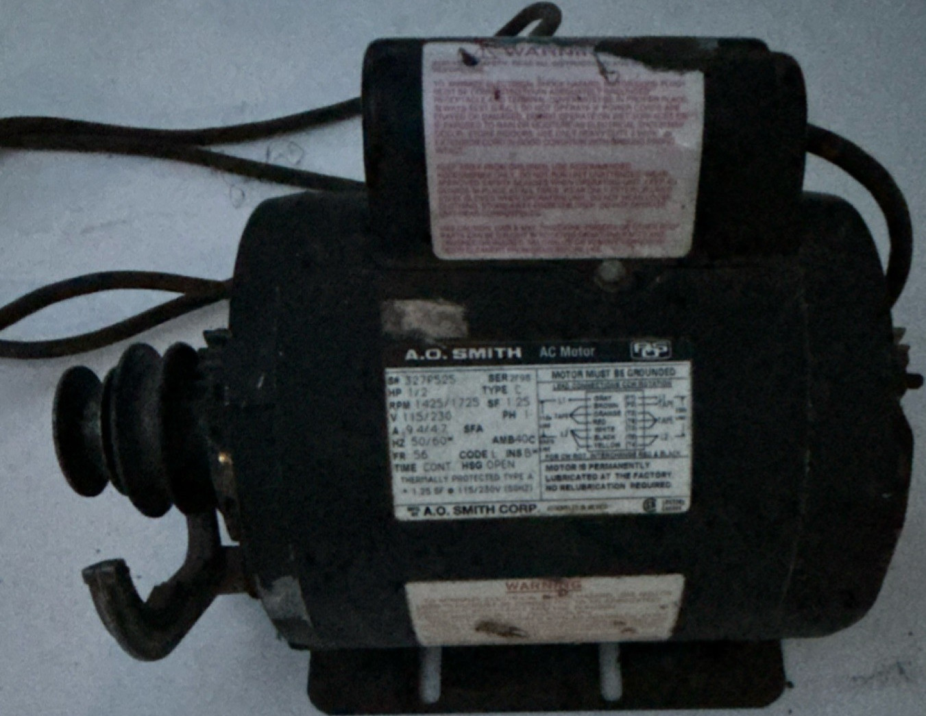 A.O. Smith 327P525 1/2HP Induction AC Motor 115/230V 1425/1725RPM 1PH
