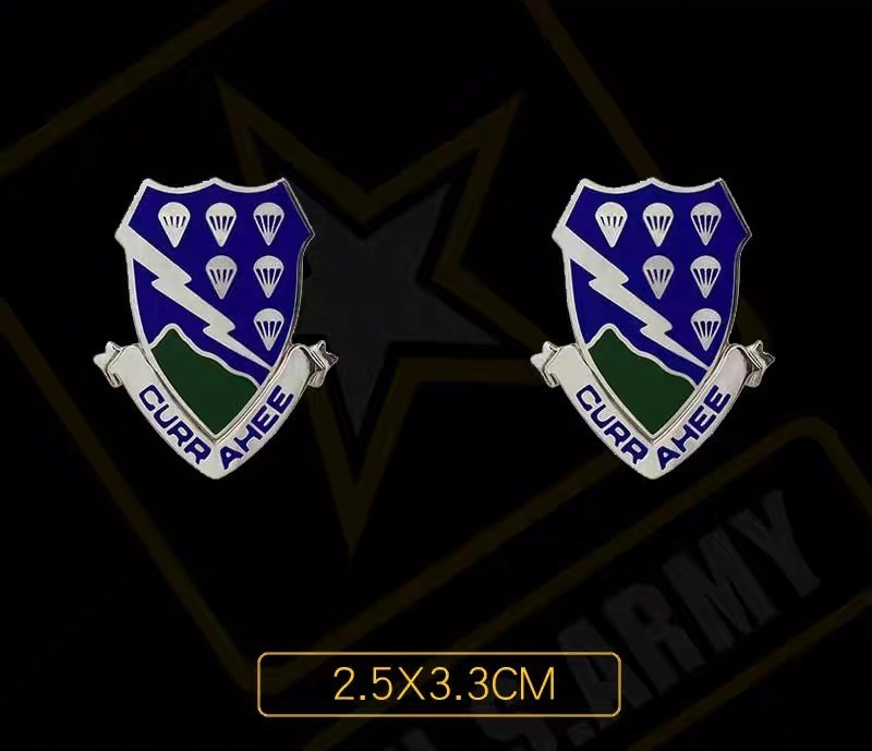 2pcs US Military Army 506th Infantry Regiment 101st Division Badge Brooch Pin