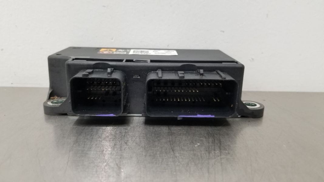 15 CHEVY SILVERADO 2500 SRS BAG MODULE 13584587