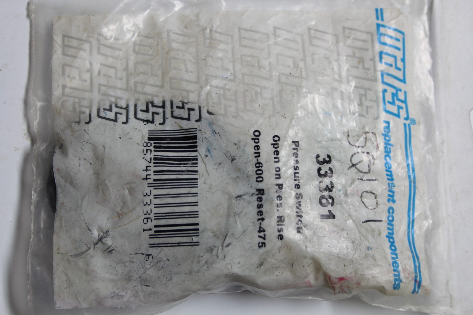 MARS 33361 Pressure Switches 600 475 1/4" Female Flare S.A.E. Mounting