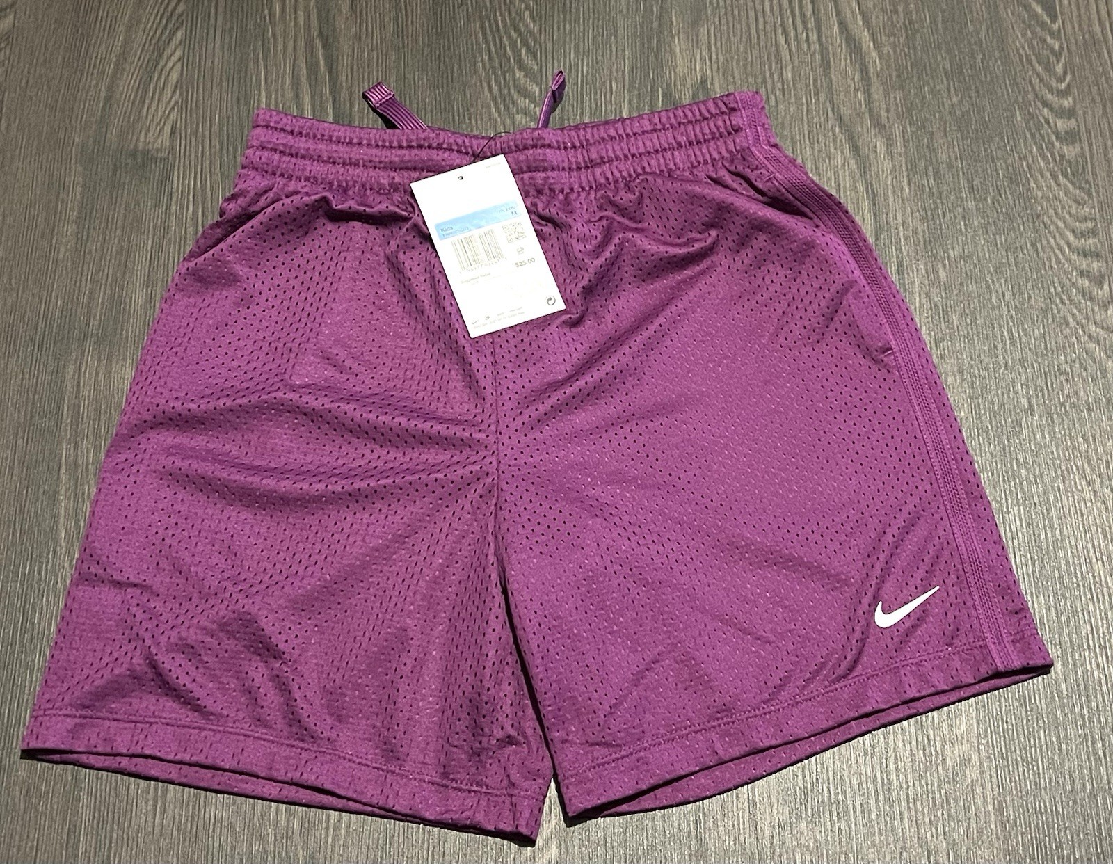 Boy's Nike Youth Dri-Fit Standard Fit FN8692 MESH Shorts NEW Medium RV 25.00