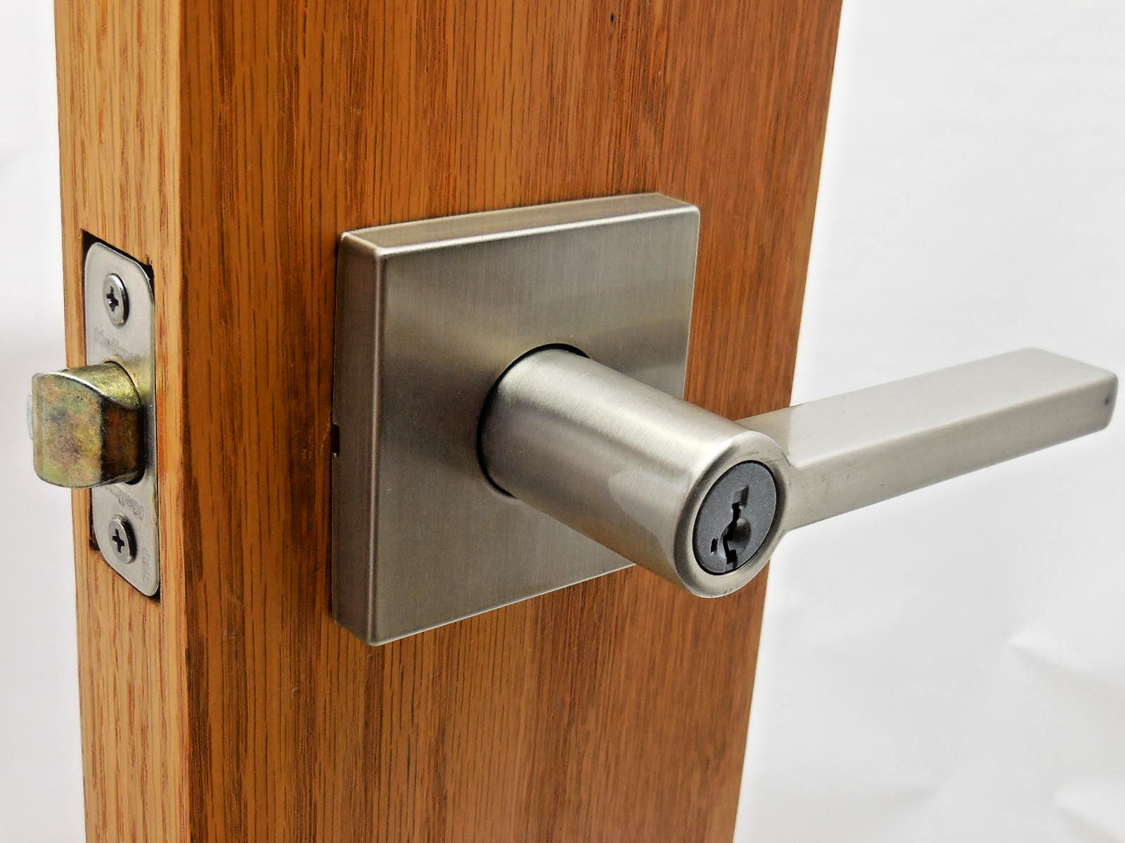 Kwikset Halifax Keyed Entry Lever Satin Nickel 740HFLSQT15 #8bm