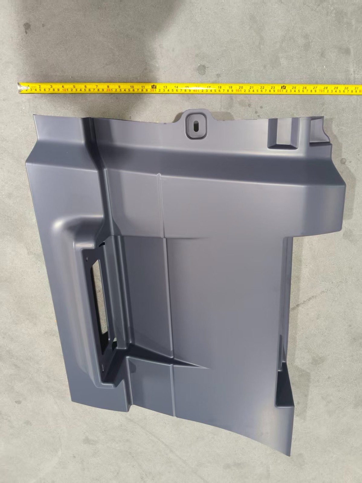 Rear Step Fairing Panel for Volvo VNL 2018-2023 Left Driver side/39"