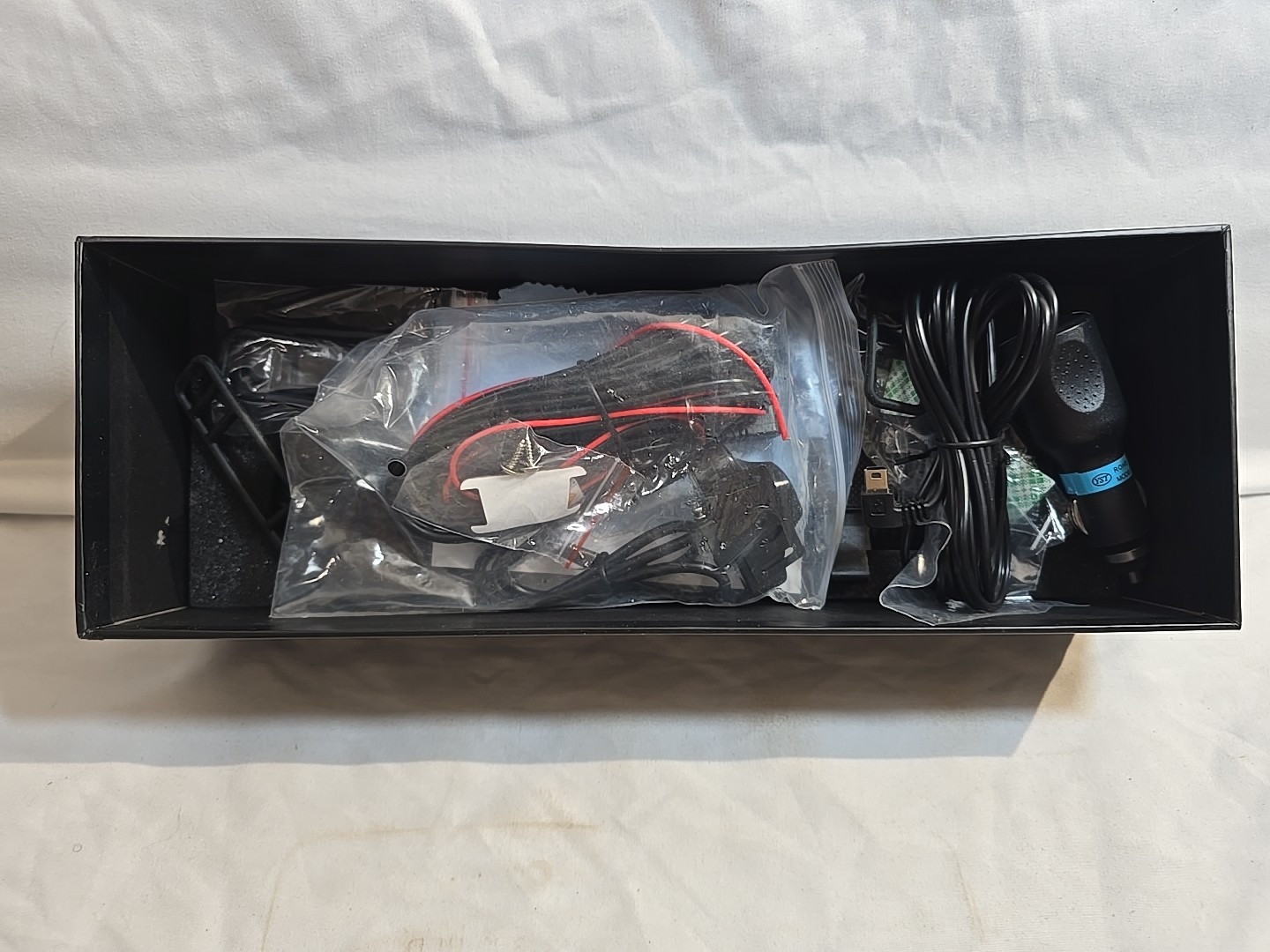 Arpha E21 Touch Screen Mirror Dash Cam w/Real Time Video Streaming - 10” Open