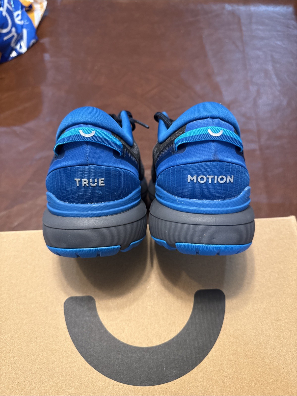 True Motion U-Tech Nevos Elements (Black/Blue) - Men’s US 11.5 - TM-M-0107-1D-01