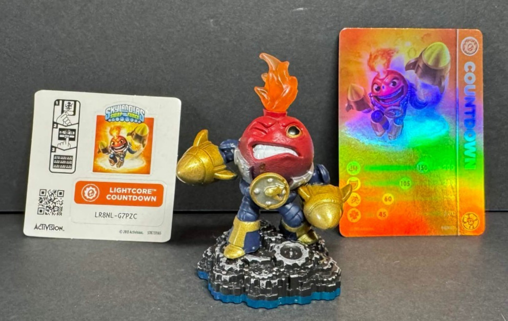 Skylanders Swap-Force Lightcore Coundtown w/ Card & Sticker