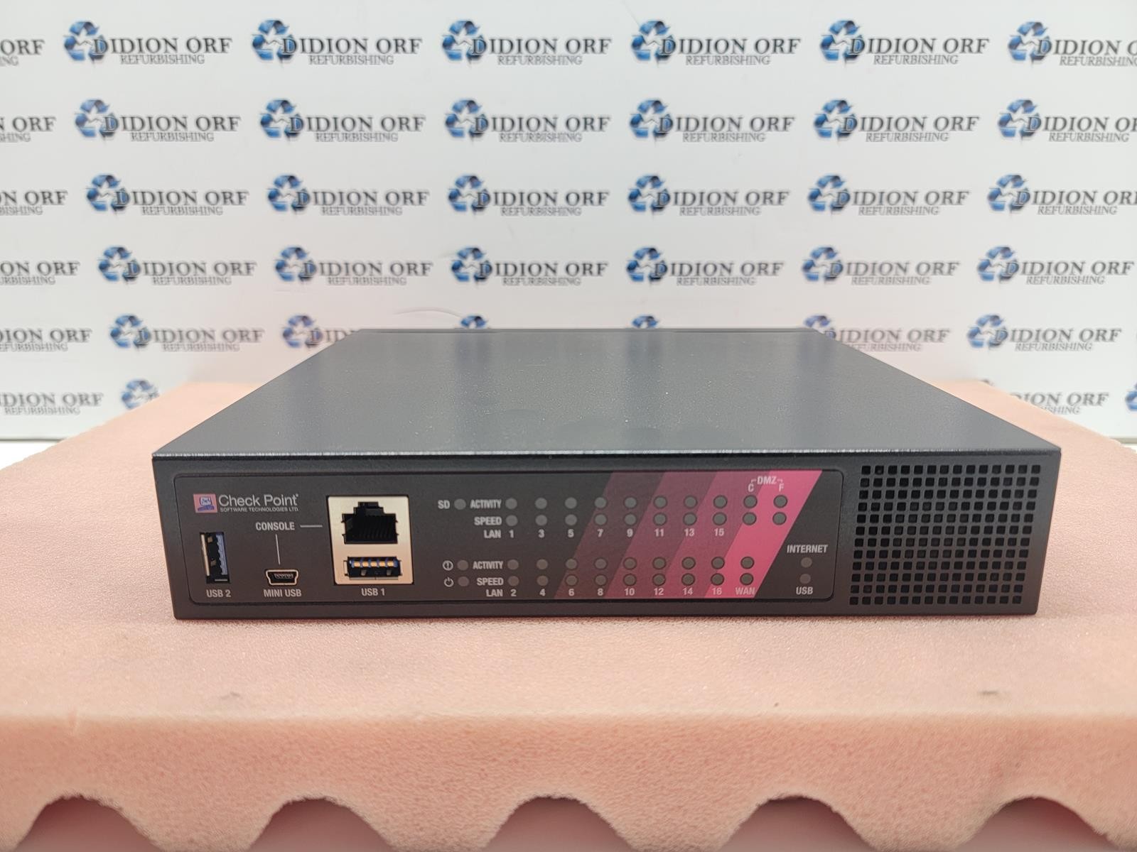 Checkpoint L-72 Firewall and Security Appliance, SKU 20444
