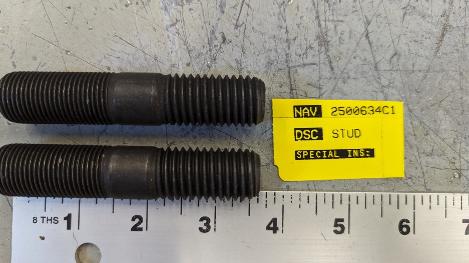 2- pack  2500634C1 International 3/4 Axle Shaft to Hub Stud Drive CNM101823