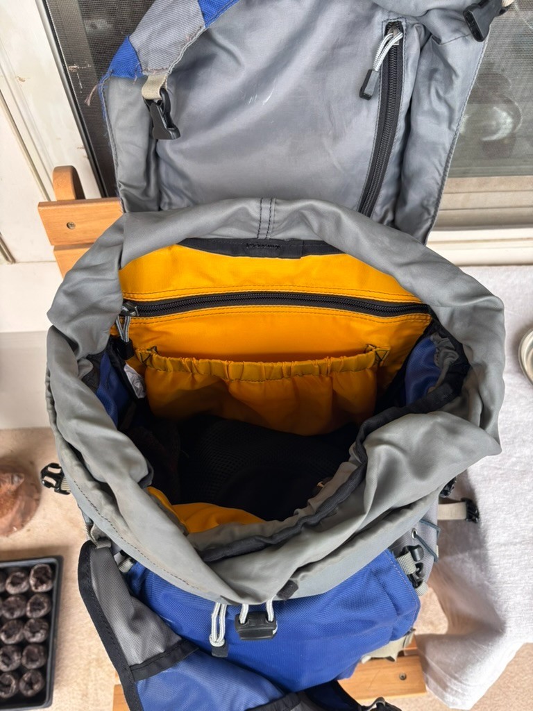 Vintage ~ Marmot Eiger 45 Backpack ~ Excellent Condition