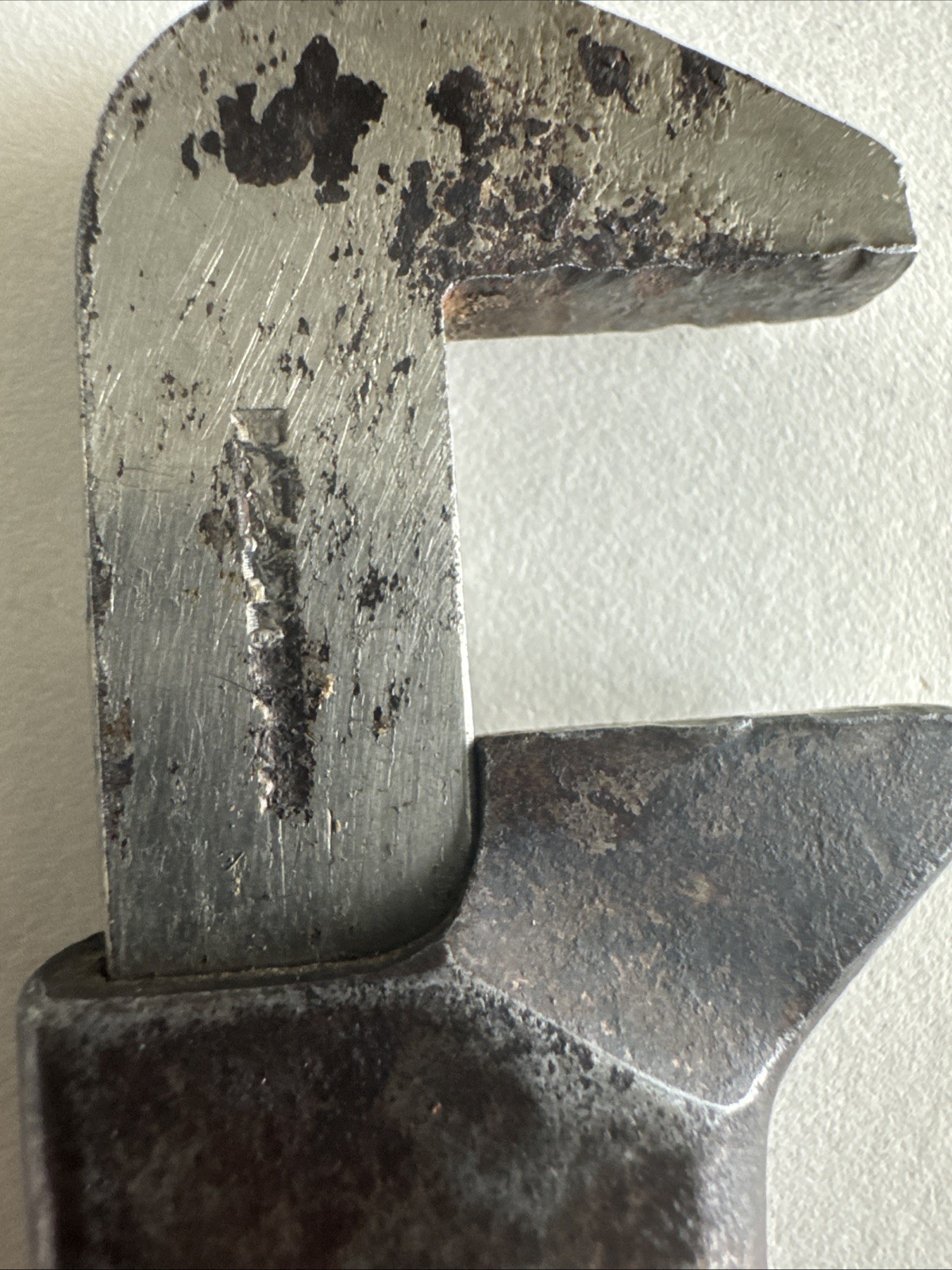 Wakefield Wrench Co. Adjustable Wrench. 5 1/2”