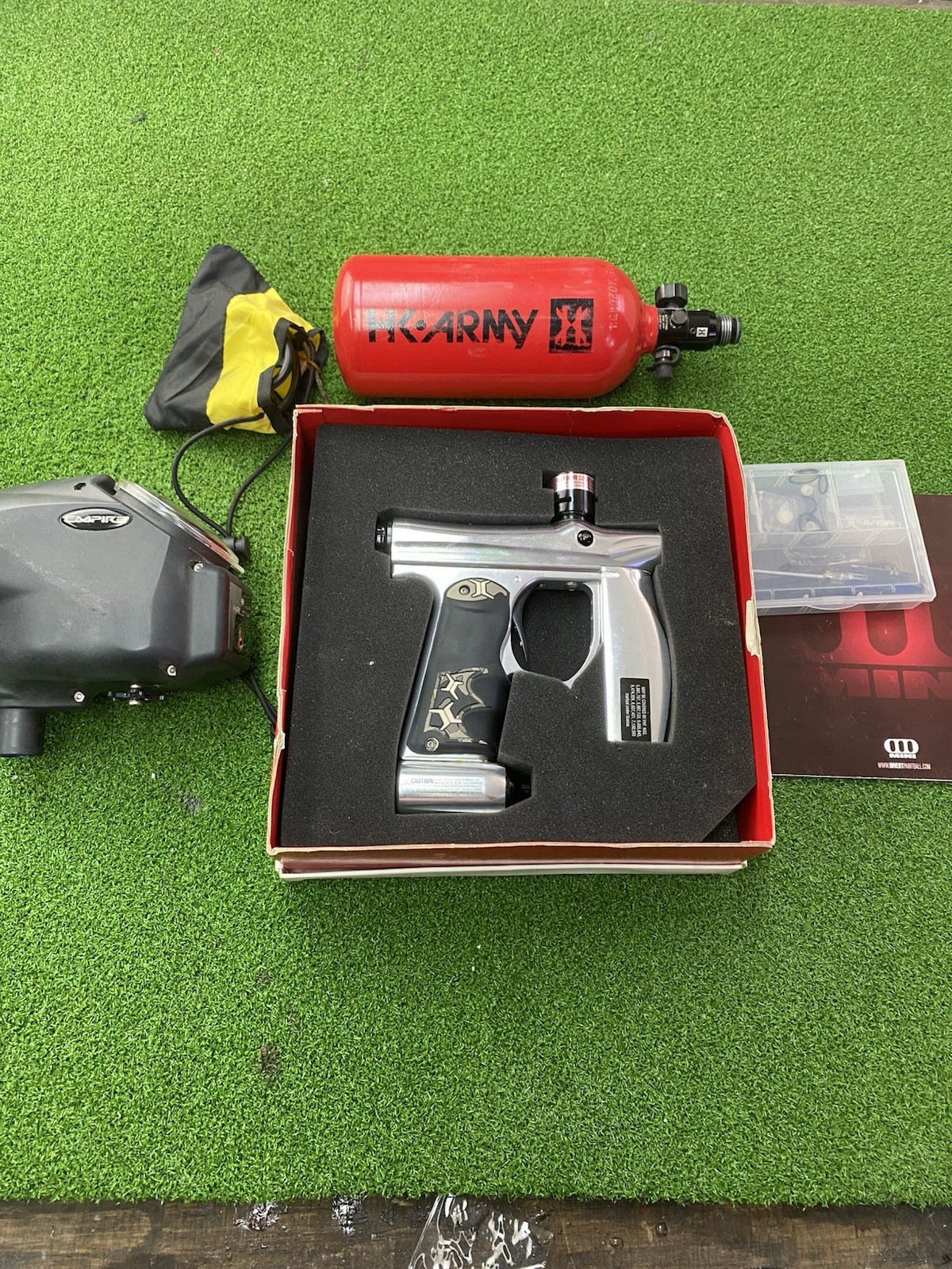 Empire Invert Mini Chrome Blue With Accessories