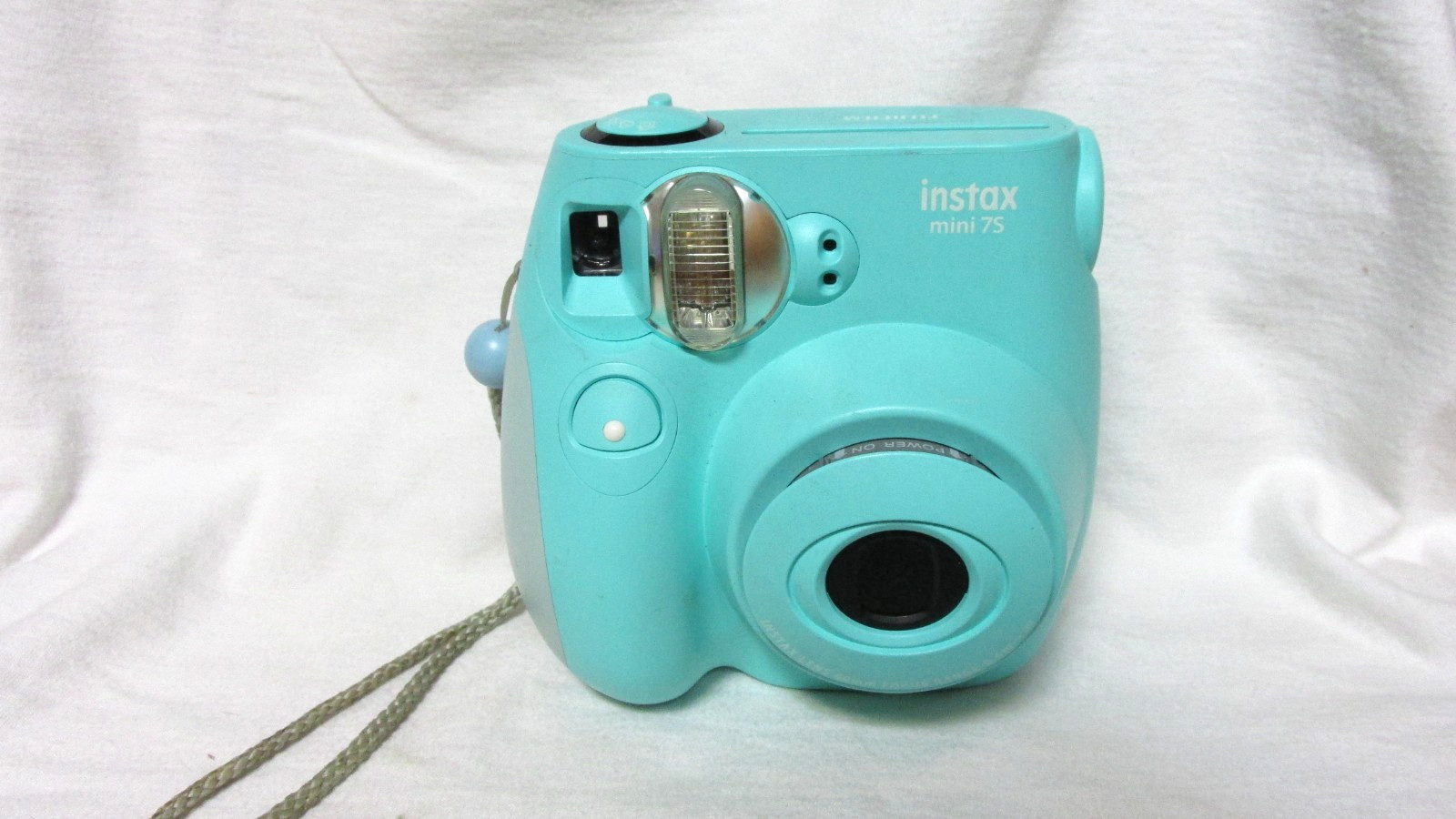 Fujifilm Instax Mini 7S Blue Built In Flash Instant Film Camera  WORKS!