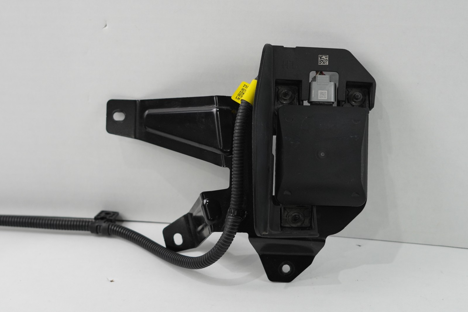 2020 2021 2022 Hyundai Palisade Blind Spot Module Rear Left Driver OEM Radar D1