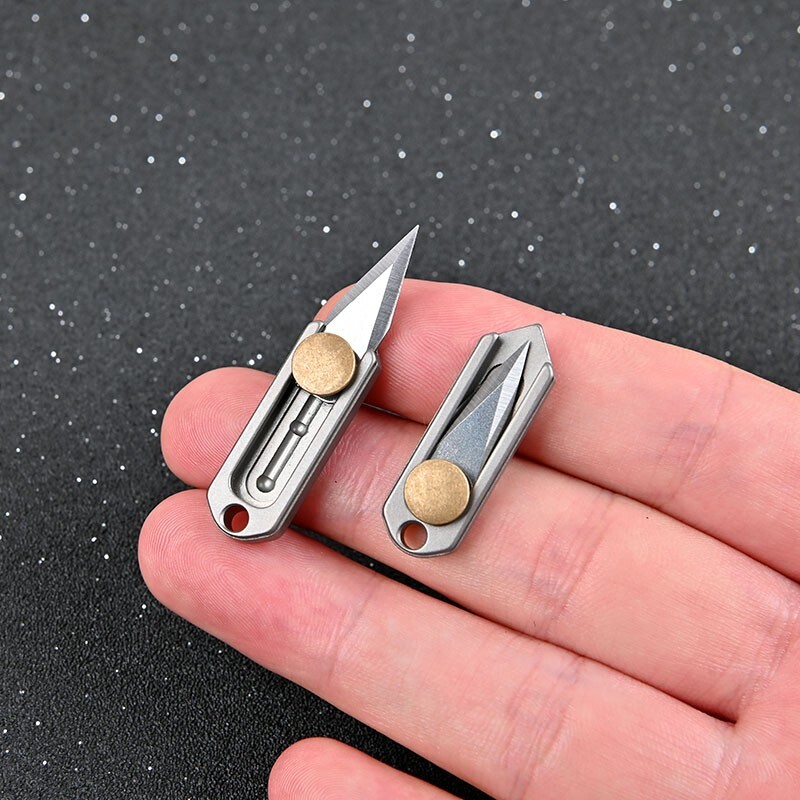 1PC Titanium Alloy Mini Knife Blade Survival Escape Key Chain Pendant EDC TOOL