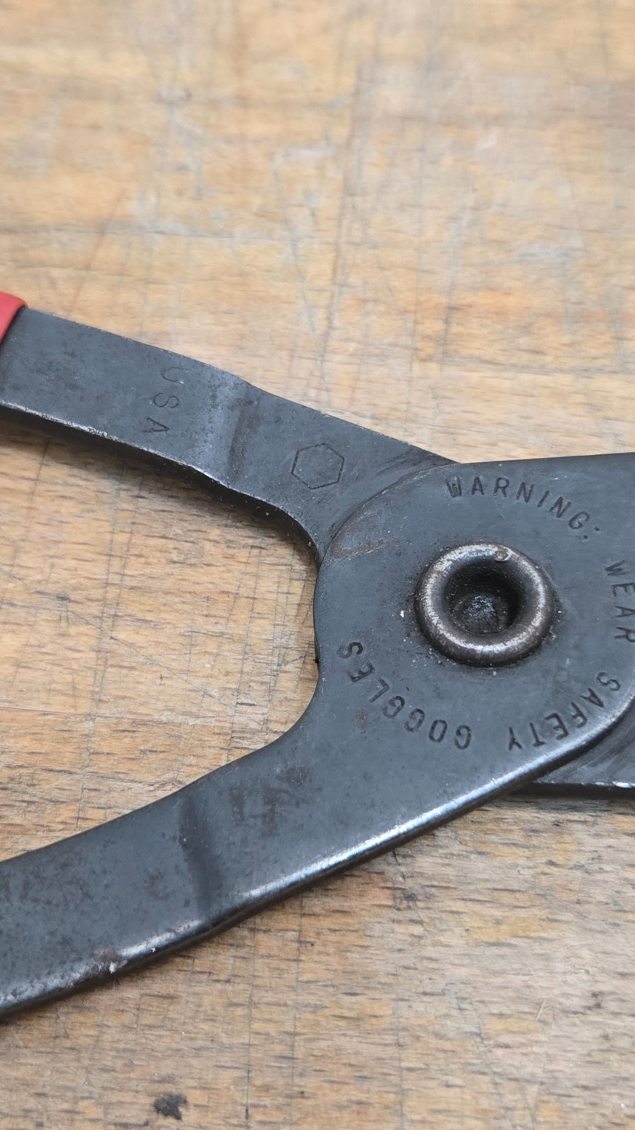 Blue Point BR2, C-Ring, Emergency Brake Cable Pliers, Red Handle